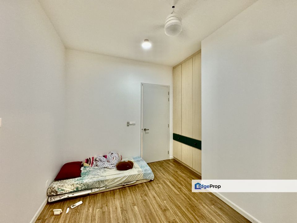 Limited 3sty superlink for sale Fully renovated, Kuala Lumpur, Cheras