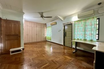 Taman Cheras (Yulek Heights)