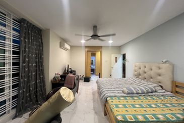 Bandar Tun Hussein Onn