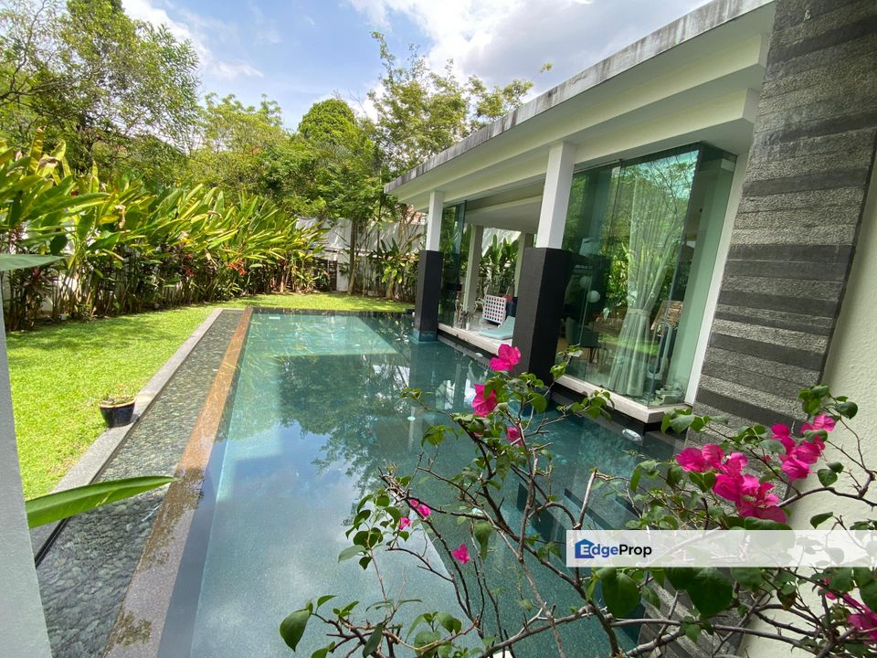Corner 2sty Bungalow Flat land Swimming pool, Kuala Lumpur, Bangsar