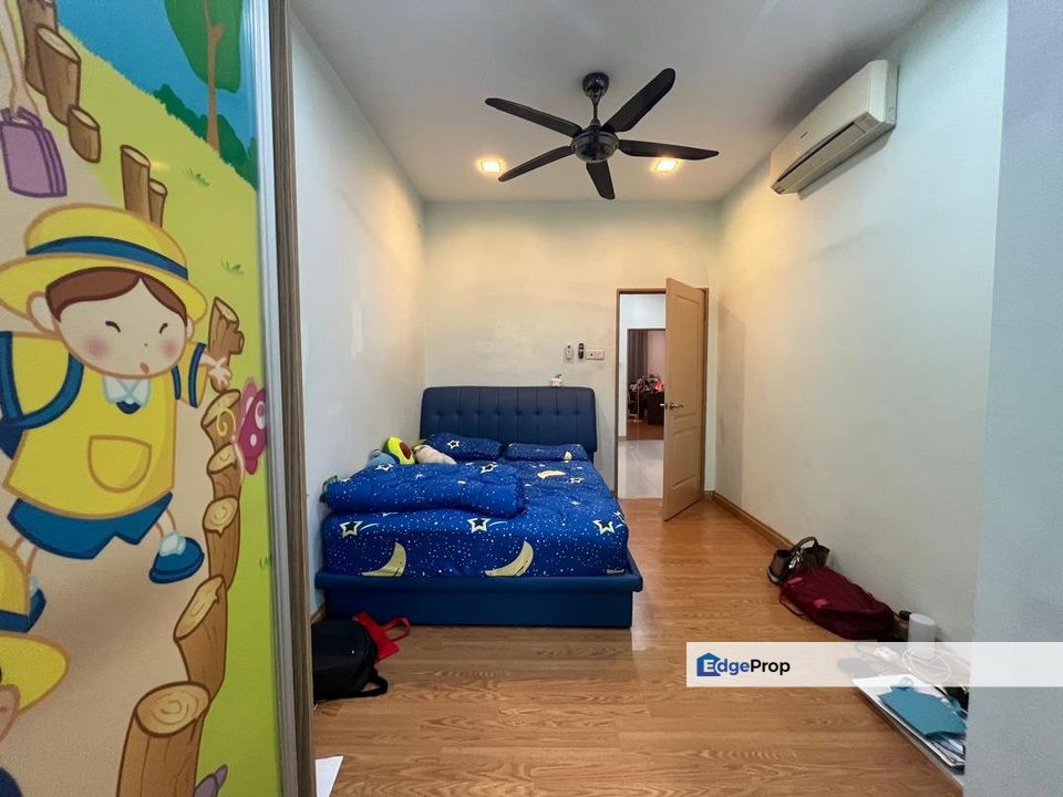 3sty terrace house. Fully renovated Gated guarded, Selangor, Batu 9th Cheras