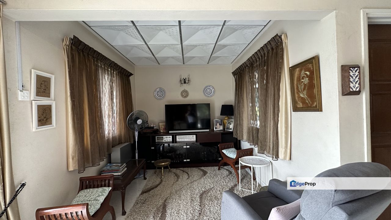 2sty bungalow with big garden. Elevated land, Kuala Lumpur, Bangsar