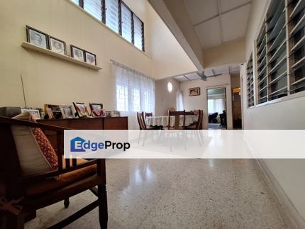 Endlot terrace house. Single storey , Kuala Lumpur, Bangsar