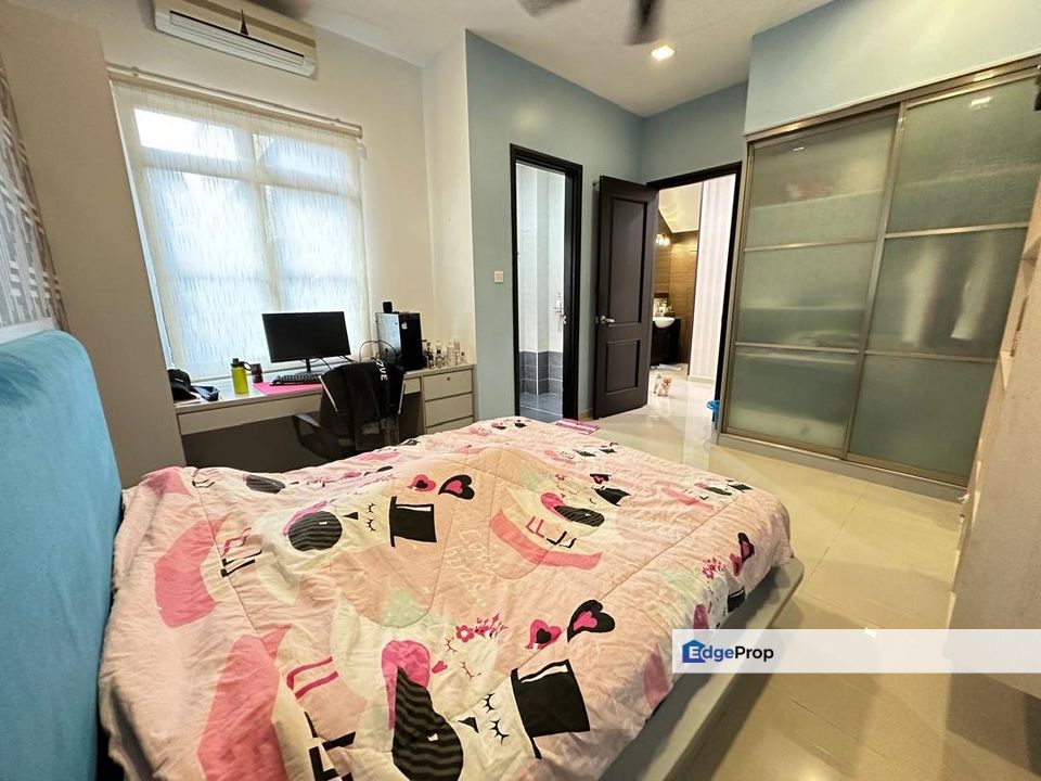 2sty semi-D Good condition Freehold, Selangor, Bandar Sungai Long