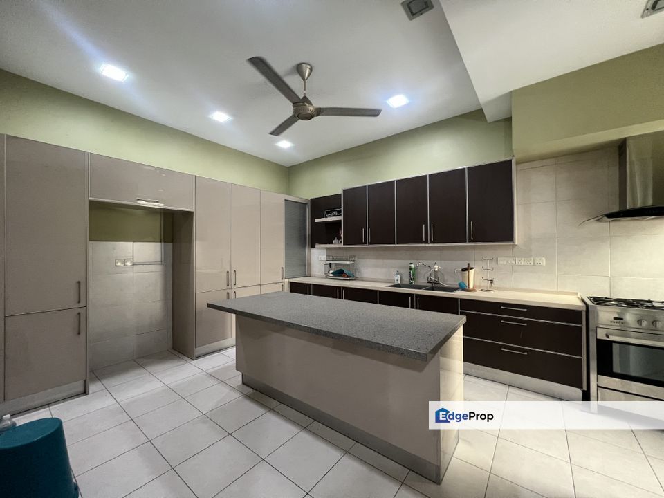 3sty superlink. Bumi lot. No facing house, Kuala Lumpur, Cheras