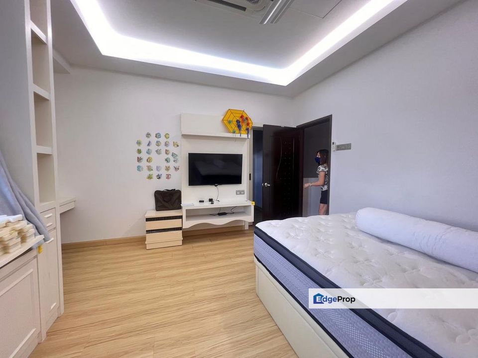 2.5sty endlot terrace Good view, Selangor, Cheras