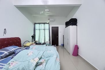 D'Premier @ Bandar Damai Perdana