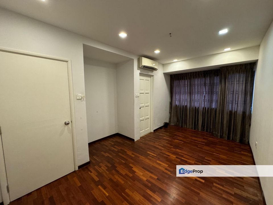 2.5sty superlink Good condition Cheap, Kuala Lumpur, Bukit Jalil