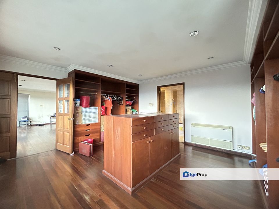 2sty bungalow, basic condition,nice view, Kuala Lumpur, Bangsar