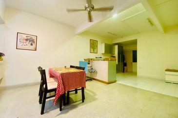 2storey terrace,not facing house,view to believe 