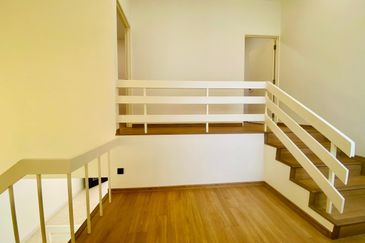 Excellent move in condition,gated guarded