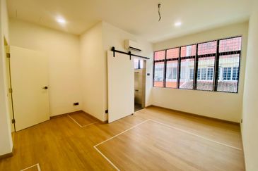 Excellent move in condition,gated guarded