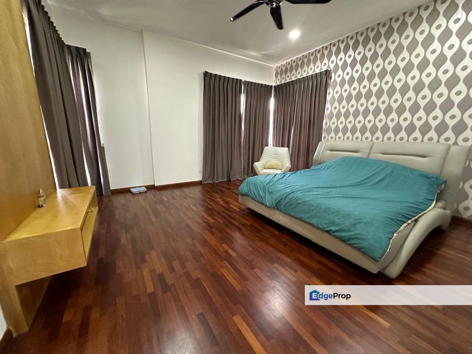 2.5sty semi-D,good condition,park 4 cars, Selangor, Kajang