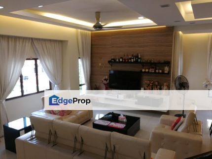 3sty semi-D,renovated,extended,low density, Selangor, Cheras