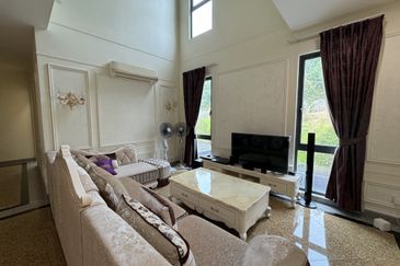 Desa Hill Villas