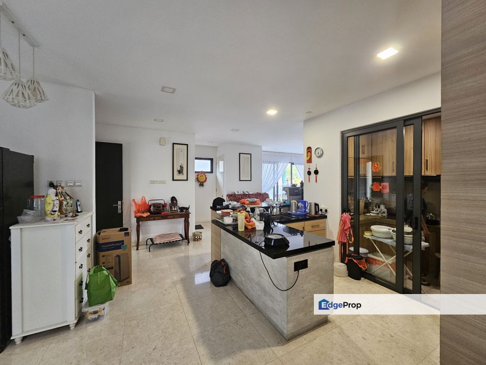 3sty semid,lake view,well maintained , Kuala Lumpur, Sungai Besi