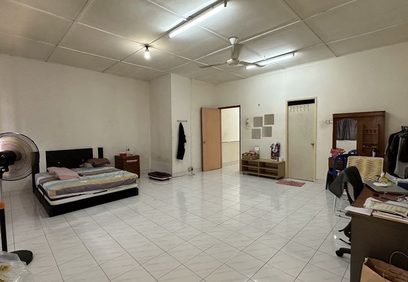 Taman Taynton (Taynton View)