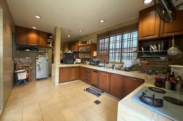 Bandar Mahkota Cheras