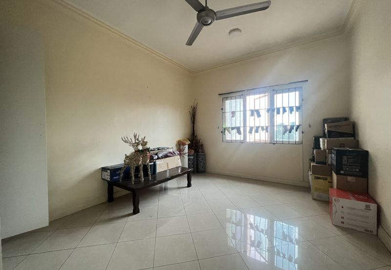 Pinggiran Bukit Segar 