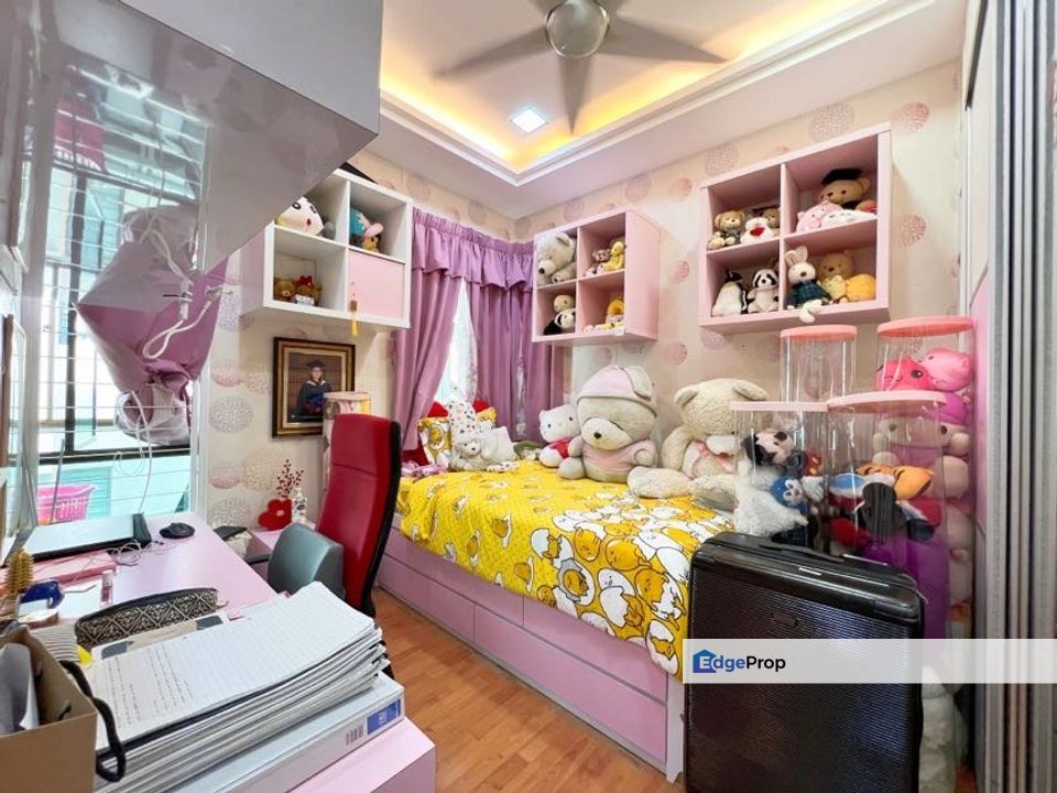 2.5sty semi-D, super cheap,renovated, Selangor, Batu 9th Cheras