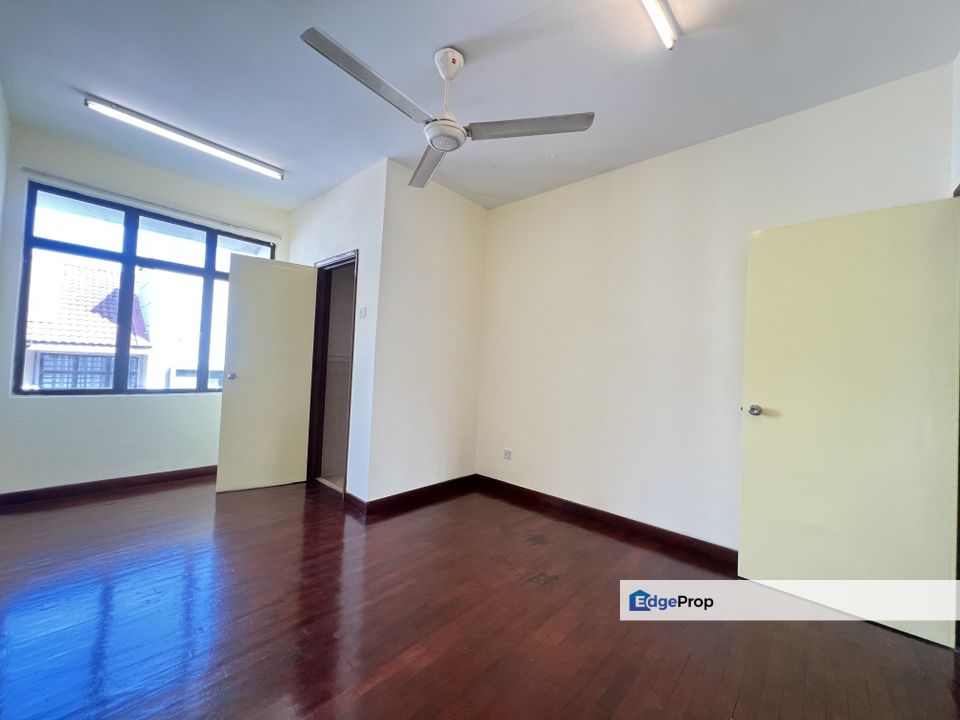 Super Cheap! Well maintained , Kuala Lumpur, Bukit Jalil