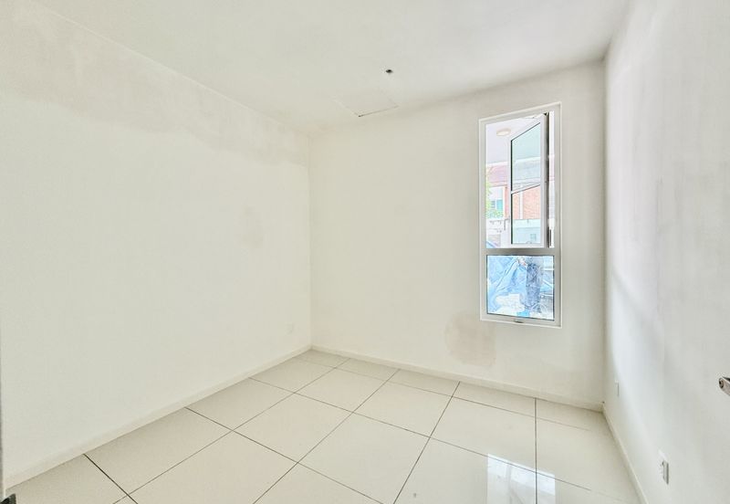 Residensi Emerald Damai (Emerald Hills) *