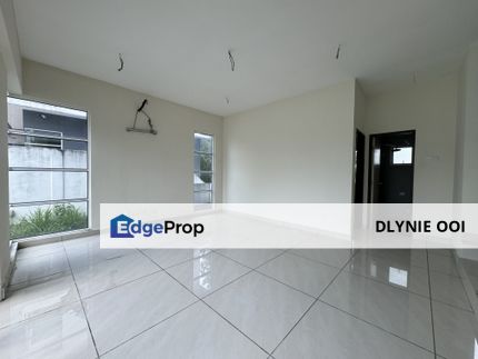 Best Deal 3~Storey Semi-D Beringin Avenue Bandar Tun Hussein Onn, Selangor, Cheras