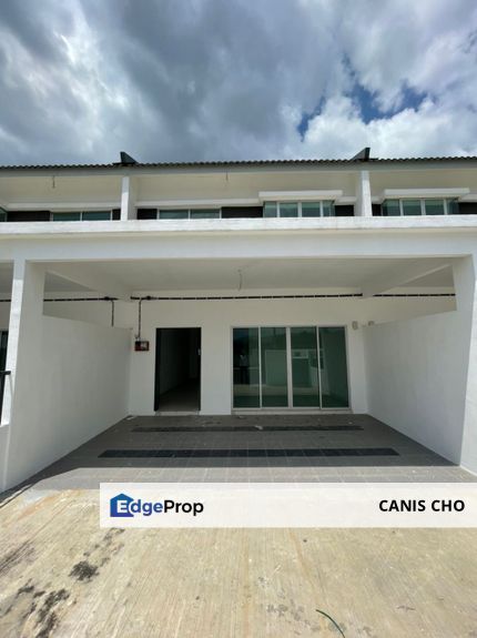 18x65 Fasa 2 Taman Scientex Aeon Anggun Rawang Kota Emerald, Selangor, Rawang