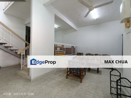 Taman Bukit Serdang Seri Kembangan Double storey terrace for rent, Selangor, Seri Kembangan