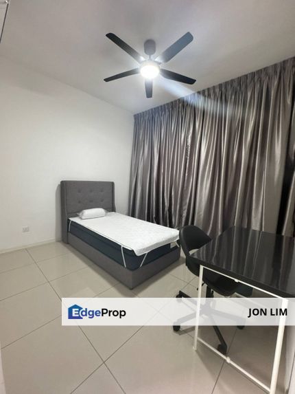 🏠Fully Furnish Master room for rent at Nadayu 801, near HELP university, subang airport, Selangor, Shah Alam