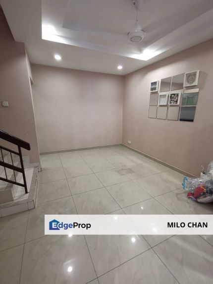 Bukit Tinggi 2 20x70 2sty extended & renovated unit for sale RM818k !!, Selangor, Klang