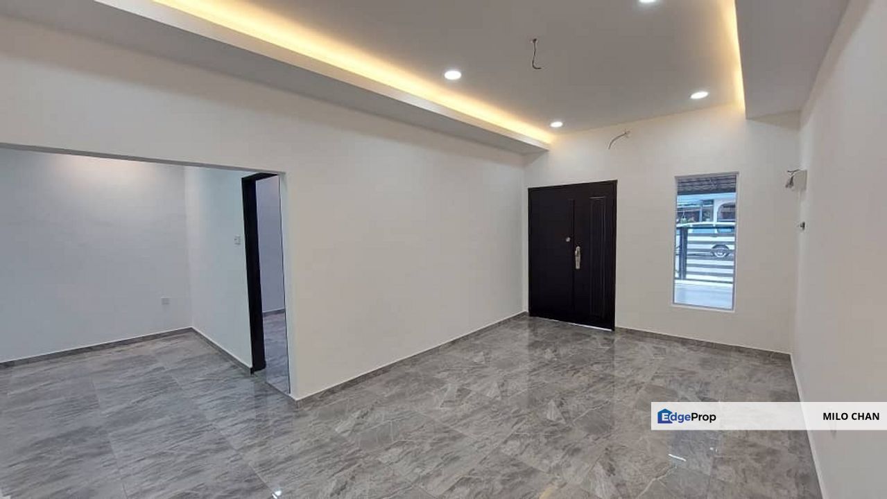 TELUK PULAI SINGLE STOREY 23x70 RM580K, Selangor, Klang