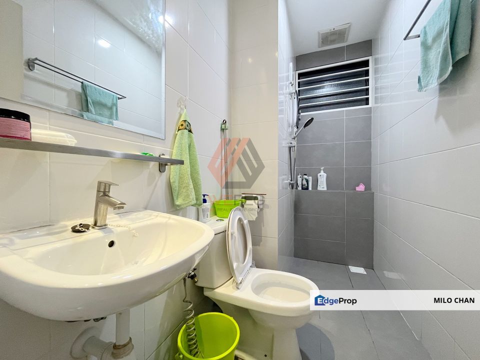 THE ARMANNA RESIDENCE, KOTA KEMUNING 1023SQFT 3R2B PARTIALLY FURNISHED RM600K, Selangor, Shah Alam