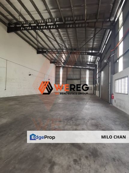 AYER HITAM 1.5 STOREY WAREHOUSE FACTORY BUILT UP 8320sqft RM17k/month, Selangor, Klang