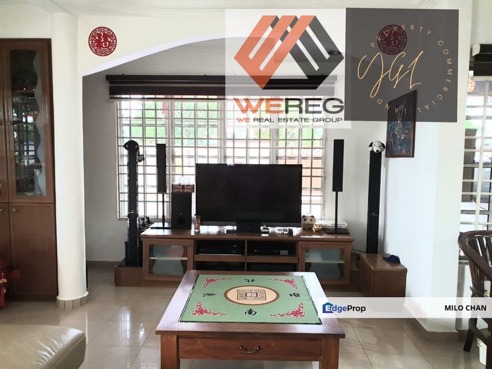 KOTA KEMUNING DOUBLE STOREY CORNER LOT 3573sqft RM1.2m, Selangor, Kota Kemuning