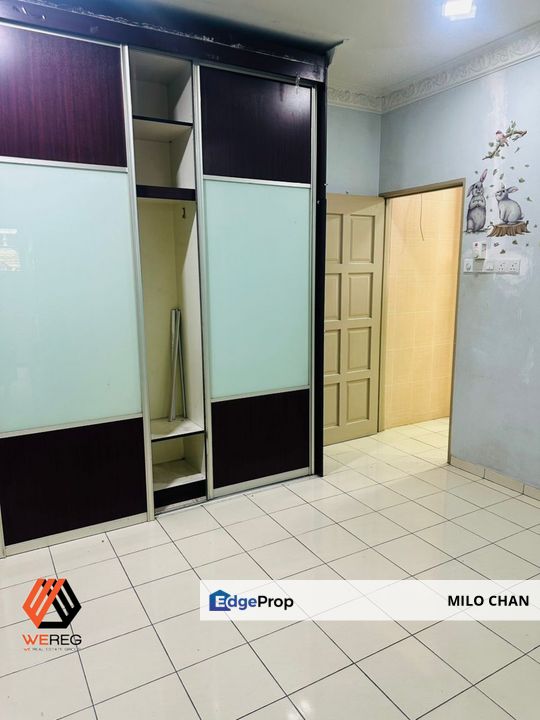 TAMAN SEJAHTERA KLANG DOUBLE STOREY SEMI-D 32X65 RM800K, Selangor, Klang