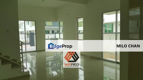 Basic unit double storey Desa Bayumas cluster semi-d for sale, Selangor, Klang