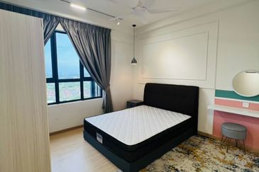 Gravit8 @ Klang South