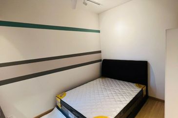 Gravit8 @ Klang South