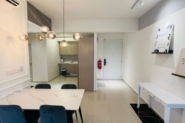 Gravit8 @ Klang South