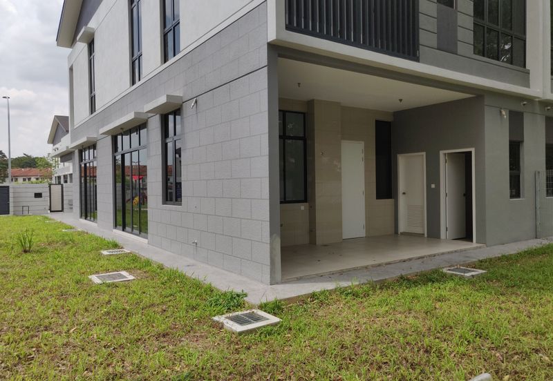 Villa 22 Bukit Rimau