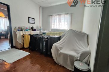 Endlot Kota Kemuning double storey house for sale