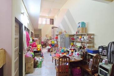 Taman Tepi Sungai ( Taman Teluk Pulai Indah )