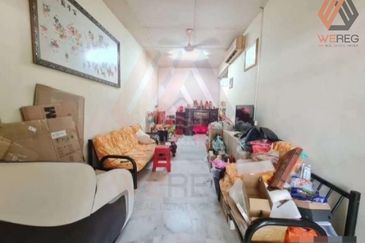 Taman Tepi Sungai ( Taman Teluk Pulai Indah )