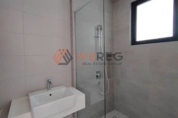 Freesia Residences @ Tropicana Aman