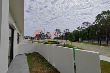 Gemala Residences @ Tropicana Aman