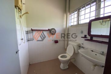 Taman Tepi Sungai ( Taman Teluk Pulai Indah )