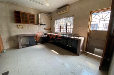 Taman Tepi Sungai ( Taman Teluk Pulai Indah )