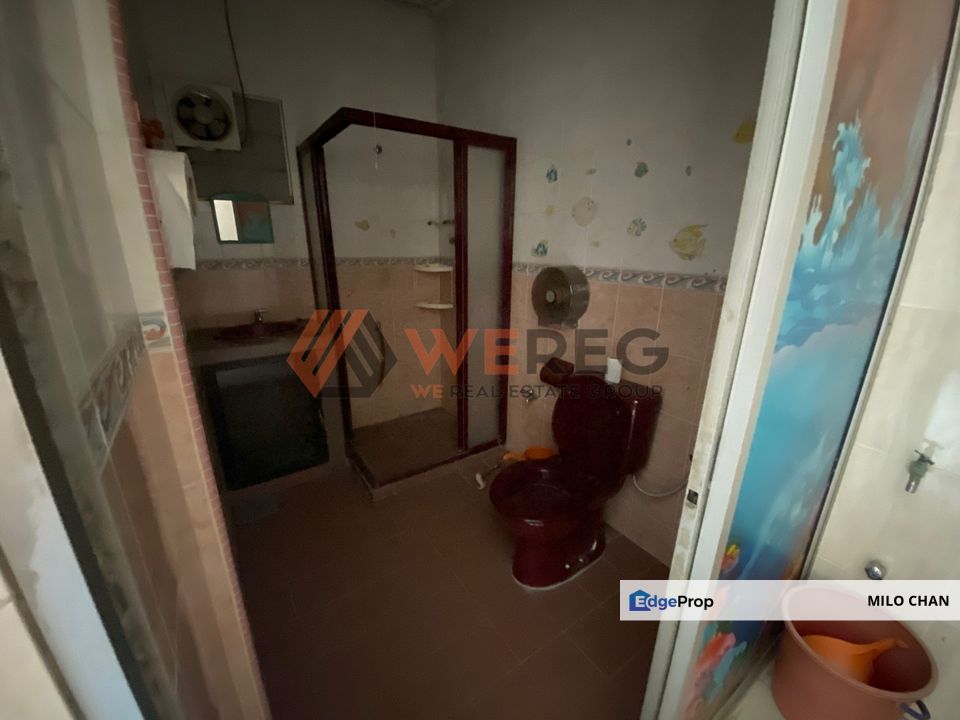 Fully extended double storey Taman Tepi Sungai house for sale, Selangor, Klang