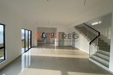 Jalan Setia Utama U13/37F